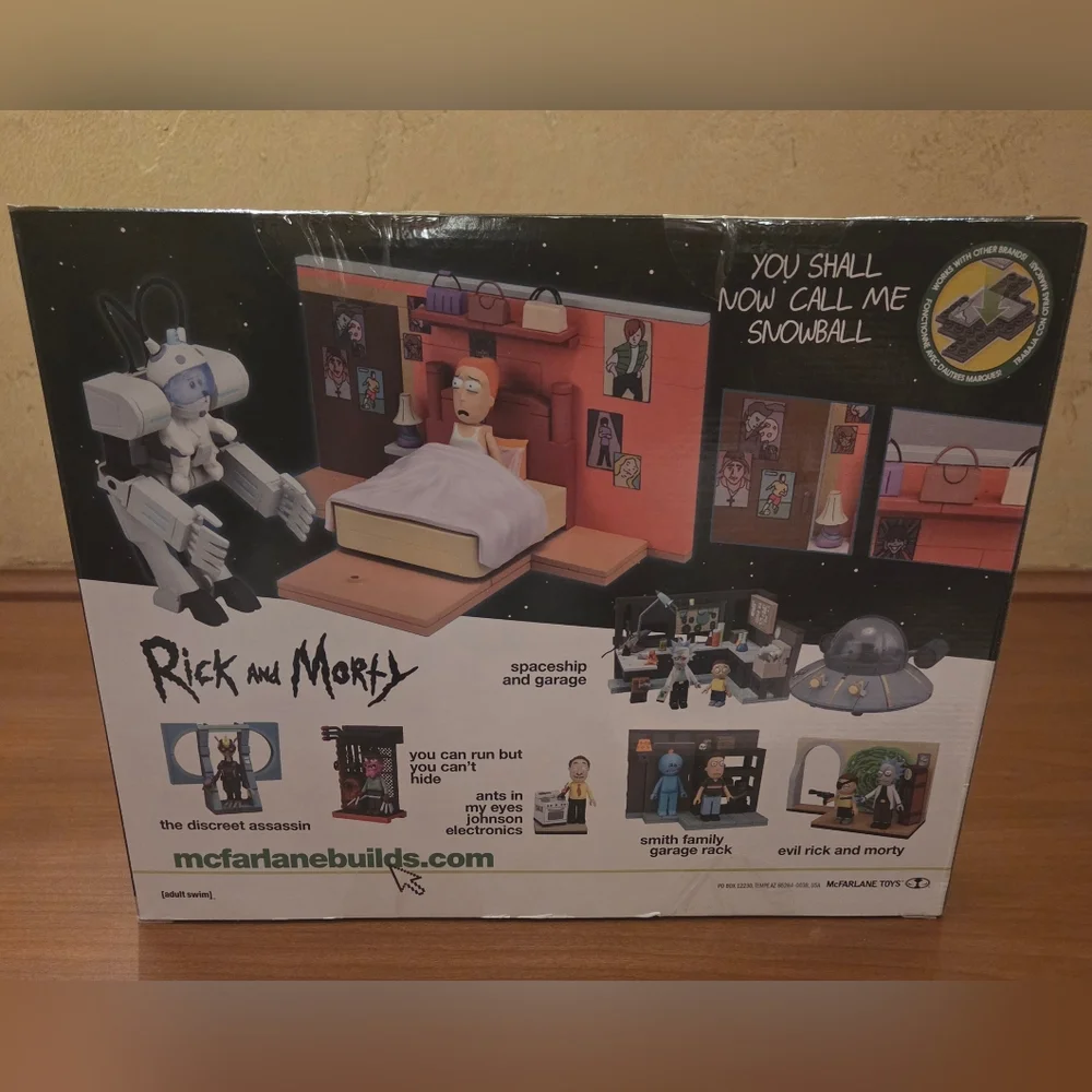 McFarlane Rick and Morty Bedroom Diorama Set - Multicolor - Picture 2 of 2